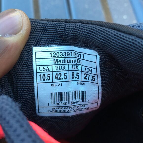 Brooks Catamount 2 Womens Running Shoes Black Trail Hiking  Sneakers Size 10.5B - Picture 11 of 11